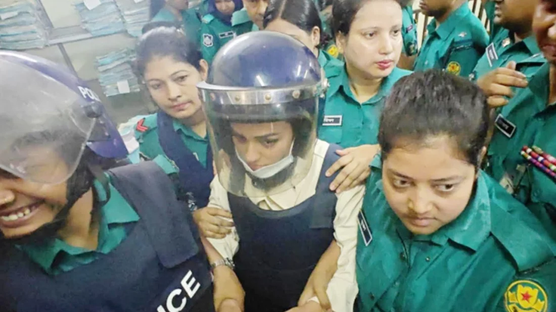 ফ্যাসিস্টের সমর্থক বলায় কাঠগড়ায় ‘কাঁদলেন’ নুসরাত ফারিয়া